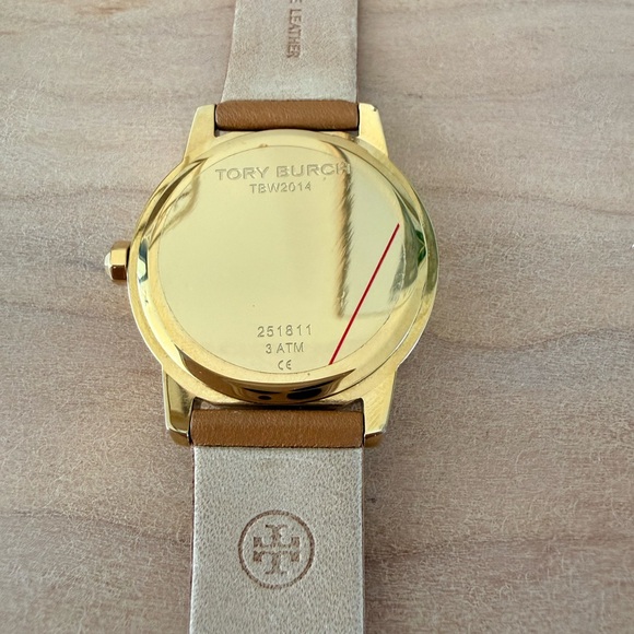 Tory Burch Gigi Charm-Inspired Dial Watch - Picture 6 of 9